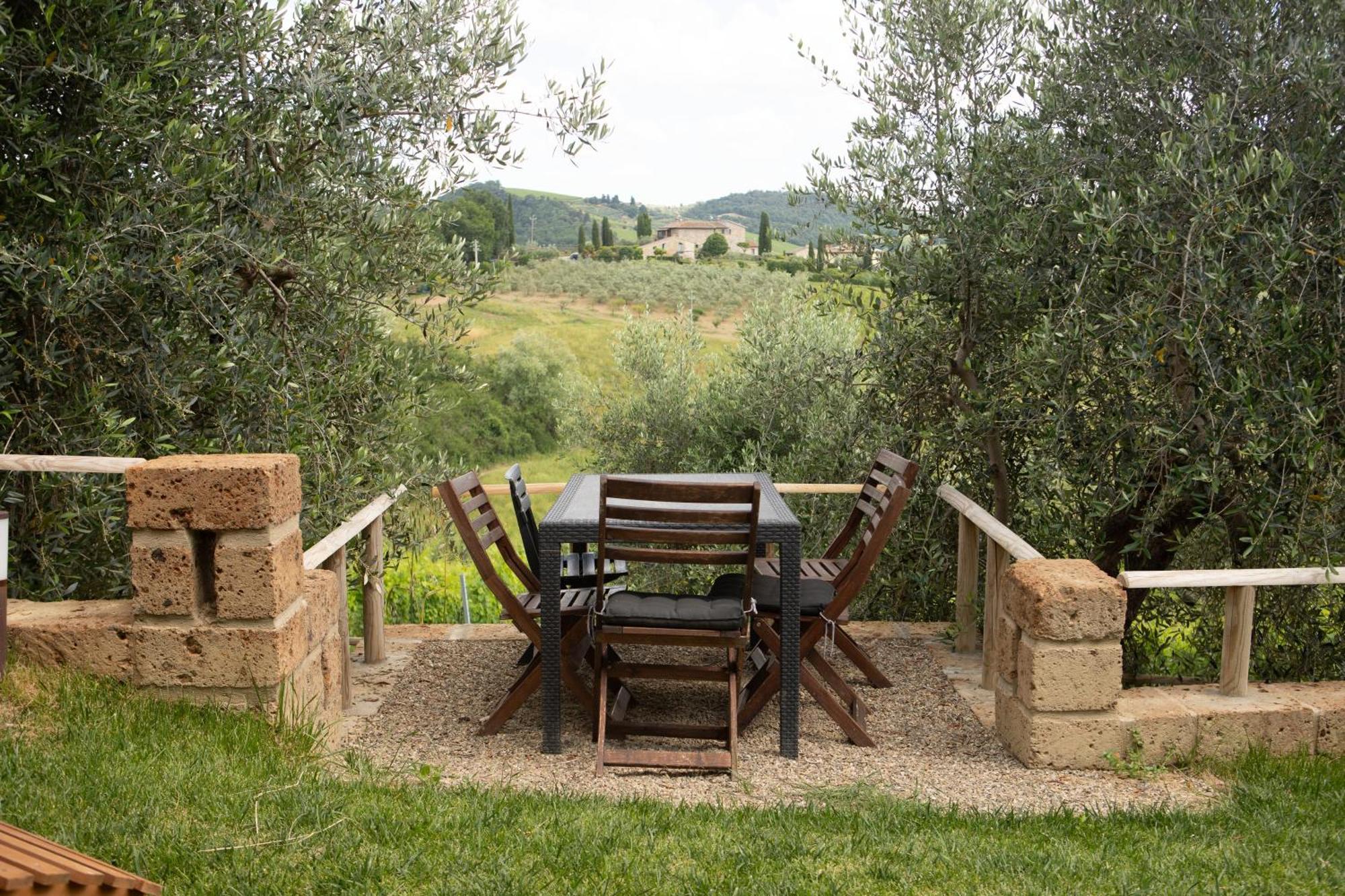 Vittoria Chianti Vacations Apartment Poggibonsi Exterior photo